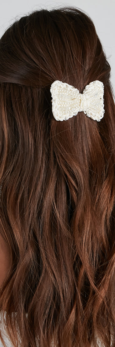 Glam Chic Pearl Bow Hair Clip
