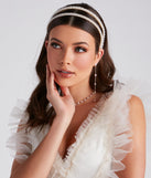With Keep It Neat Faux Pearl Headband Set as your homecoming jewelry or accessories, your 2023 Homecoming dress look will be fire!