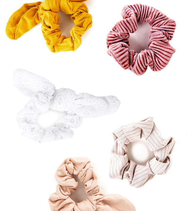 Take Your Pick Scrunchie Multi Pack is a trendy pick to create 2023 festival outfits, festival dresses, outfits for concerts or raves, and complete your best party outfits!