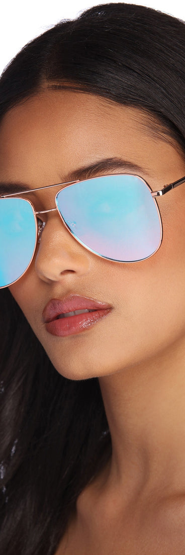 Rhinestone Trim Clear Sunglasses for 2022 festival outfits, festival dress, outfits for raves, concert outfits, and/or club outfits