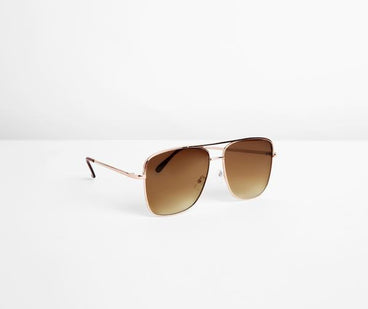 Sleek And Stylish Sunglasses is a trendy pick to create 2023 festival outfits, festival dresses, outfits for concerts or raves, and complete your best party outfits!