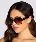 Star Status Gold Link Sunglasses