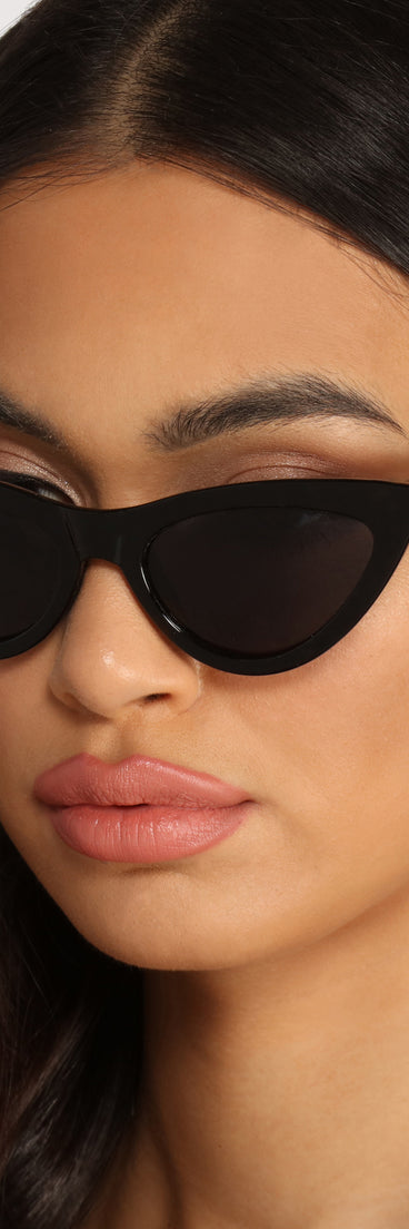 Wicked Games Cat Eye Sunglasses