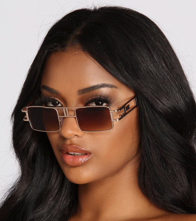 Tag Me Square Skinny Sunglasses is a trendy pick to create 2023 festival outfits, festival dresses, outfits for concerts or raves, and complete your best party outfits!