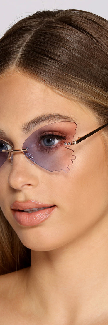 Fluttery And Fab Butterfly Sunglasses is a trendy pick to create 2023 festival outfits, festival dresses, outfits for concerts or raves, and complete your best party outfits!
