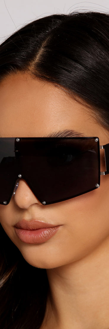Shield Out The Shade Sunglasses is a trendy pick to create 2023 festival outfits, festival dresses, outfits for concerts or raves, and complete your best party outfits!