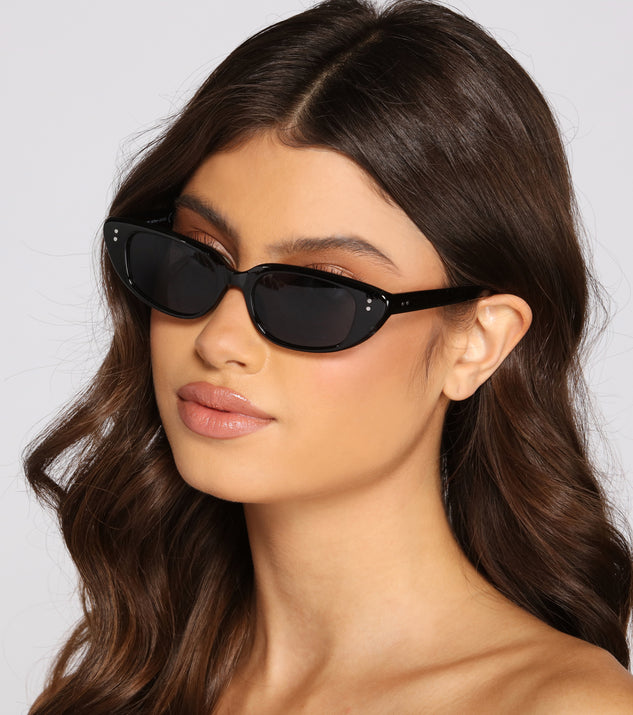 Trendy Stunner Cat-Eye Sunglasses