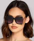 Glamorous Vibes Square Sunglasses