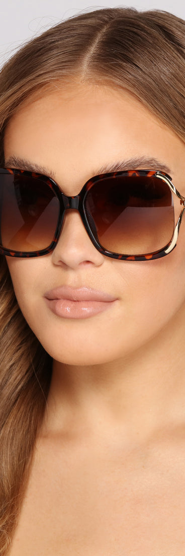 Glamorous Diva Square Frame Sunglasses