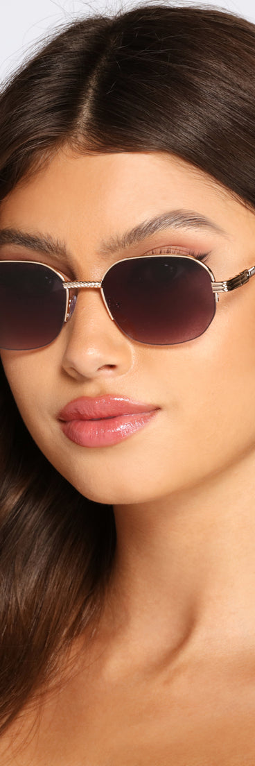 Round And Round Rimless Sunglasses is a trendy pick to create 2023 festival outfits, festival dresses, outfits for concerts or raves, and complete your best party outfits!