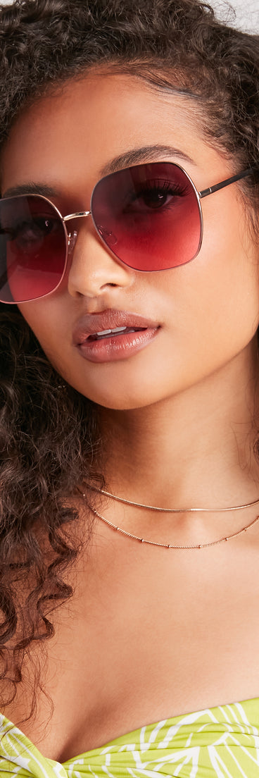 Smoke And Mirrors Square Sunglasses is a fire pick to create 2023 festival outfits, concert dresses, outfits for raves, or to complete your best party outfits or clubwear!