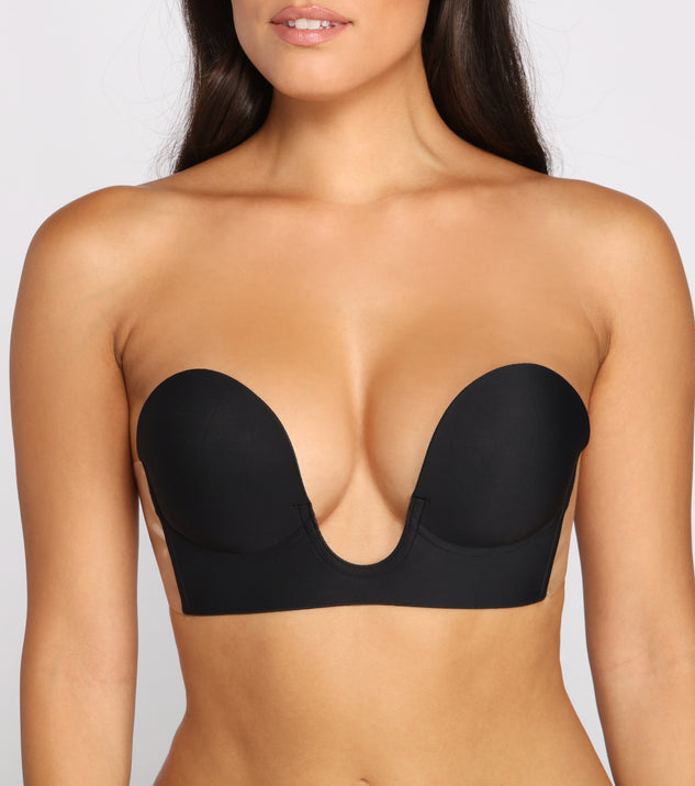 Plunging Adhesive Backless Bra provides essential lift and support for creating your best summer outfits of the season for 2023!