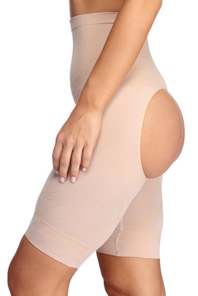 Butt Lifting Long Shorts provides essential lift and support for creating your best summer outfits of the season for 2023!