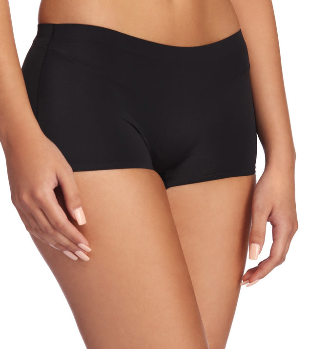 Seamless Underwear Shorts provides essential lift and support for creating your best summer outfits of the season for 2023!