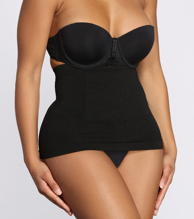Hourglass Waist Cinching Shapewear provides essential lift and support for creating your best summer outfits of the season for 2023!