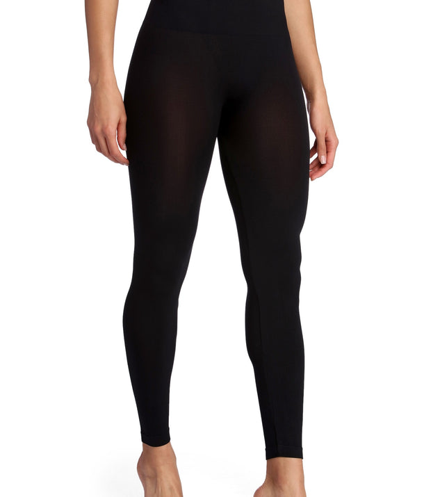 In Control Seamless Shaper Pants provides essential lift and support for creating your best summer outfits of the season for 2023!