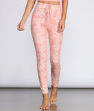 Cloud Nine PJ Leggings provides essential lift and support for creating your best summer outfits of the season for 2023!