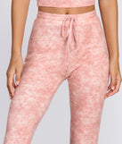 Cloud Nine PJ Leggings provides essential lift and support for creating your best summer outfits of the season for 2023!