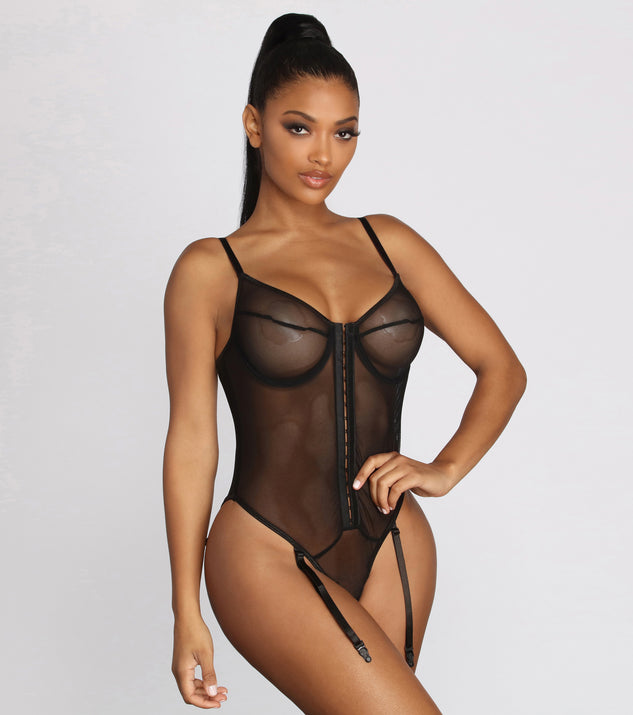 Got U Hooked Mesh Wire Teddy is a trendy pick to create 2023 festival outfits, festival dresses, outfits for concerts or raves, and complete your best party outfits!