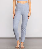 You’ll look stunning in the Chic Chenille Knit High Waist Leggings when paired with its matching separate to create a glam clothing set perfect for parties, date nights, concert outfits, back-to-school attire, or for any summer event!