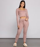 You’ll look stunning in the Mid Rise Eyelash Knit Pajama Leggings when paired with its matching separate to create a glam clothing set perfect for parties, date nights, concert outfits, back-to-school attire, or for any summer event!
