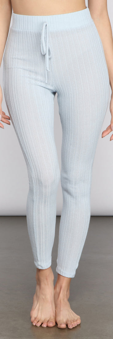 You’ll look stunning in the Chic And Chill Ribbed Pajama Leggings when paired with its matching separate to create a glam clothing set perfect for parties, date nights, concert outfits, back-to-school attire, or for any summer event!