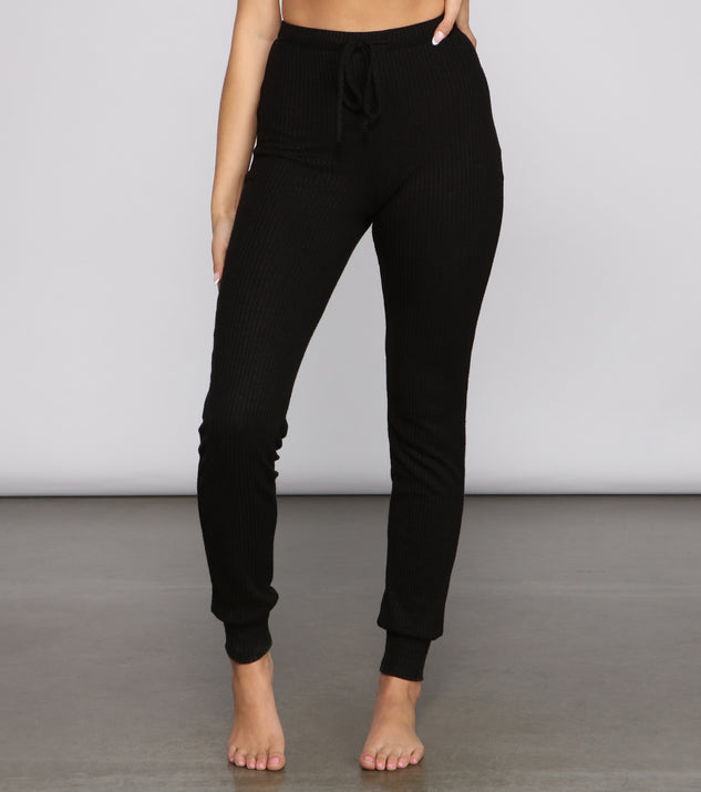 Sweet Dreams Pajama Leggings provides essential lift and support for creating your best summer outfits of the season for 2023!