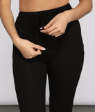 Sweet Dreams Pajama Leggings provides essential lift and support for creating your best summer outfits of the season for 2023!