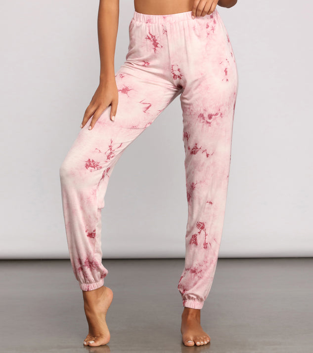 Pop Of Retro Tie Dye Pajama Joggers provides essential lift and support for creating your best summer outfits of the season for 2023!