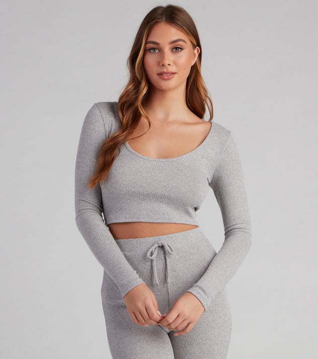 You’ll look stunning in the Lazy Daze Scoop Neck Pajama Top when paired with its matching separate to create a glam clothing set perfect for parties, date nights, concert outfits, back-to-school attire, or for any summer event!