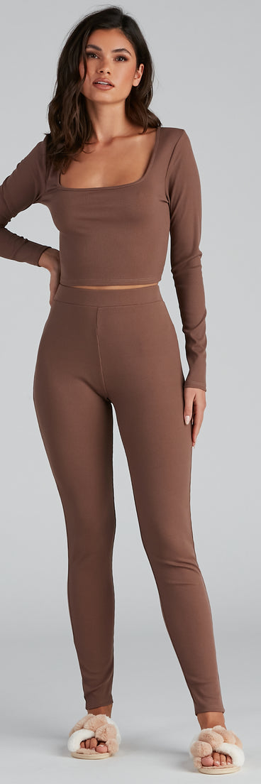 Lazy Day Vibes Pajama Leggings provides essential lift and support for creating your best summer outfits of the season for 2023!