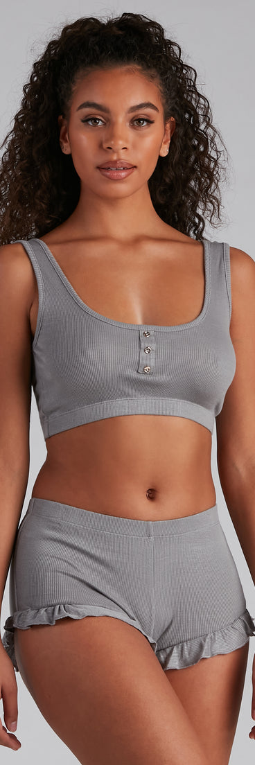 Perfect Lounge Pajama Set provides essential lift and support for creating your best summer outfits of the season for 2023!