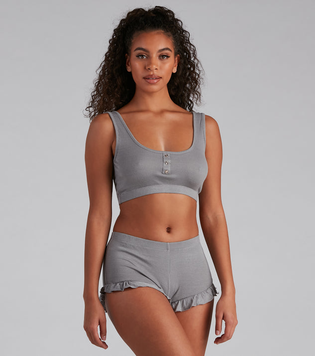 Perfect Lounge Pajama Set provides essential lift and support for creating your best summer outfits of the season for 2023!