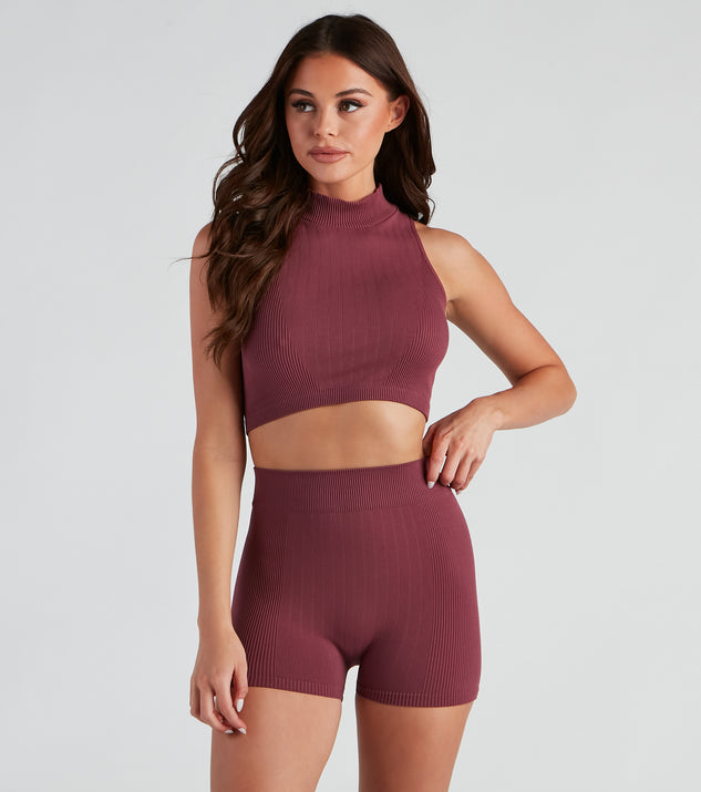 When Two Become One Seamless Set provides essential lift and support for creating your best summer outfits of the season for 2023!
