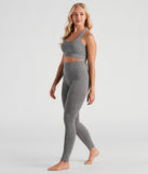 Cozy Seamless Pajama Top And Leggings Set provides essential lift and support for creating your best summer outfits of the season for 2023!