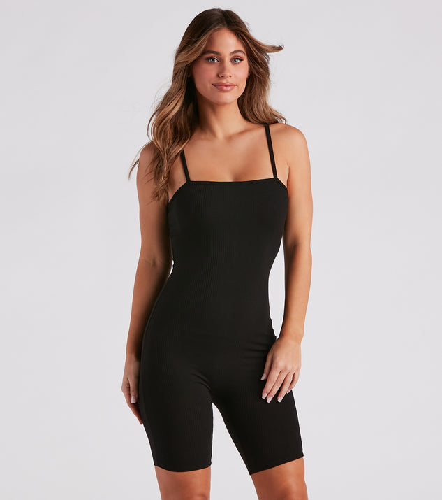 Homebody Seamless Pajama Romper provides essential lift and support for creating your best summer outfits of the season for 2023!
