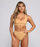 Sleek and Minimal Swim Tank