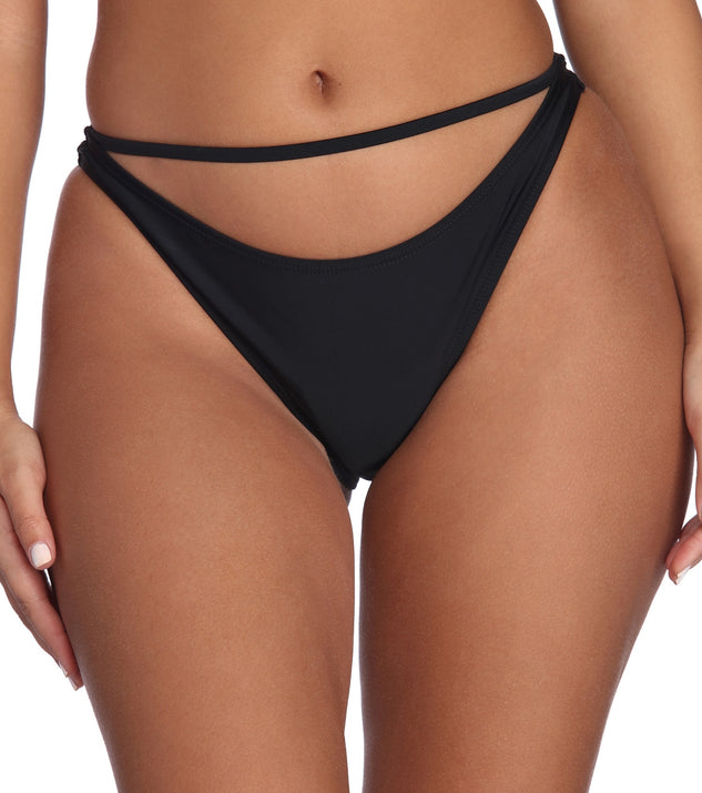 Strap On Bikini Bottom provides a stylish start to creating your best summer outfits of the season with on-trend details for 2023!