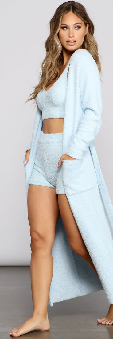 With stylish details, the So Cozy Long Chenille Knit Robe will be your go-to women' loungewear for your best laid back or casual outfits.