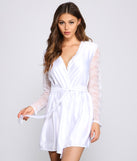 So Luxe Lace And Satin Robe provides essential lift and support for creating your best summer outfits of the season for 2023!