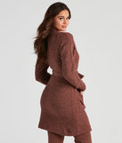 Essentially Cozy Chenille PJ Robe provides essential lift and support for creating your best summer outfits of the season for 2023!