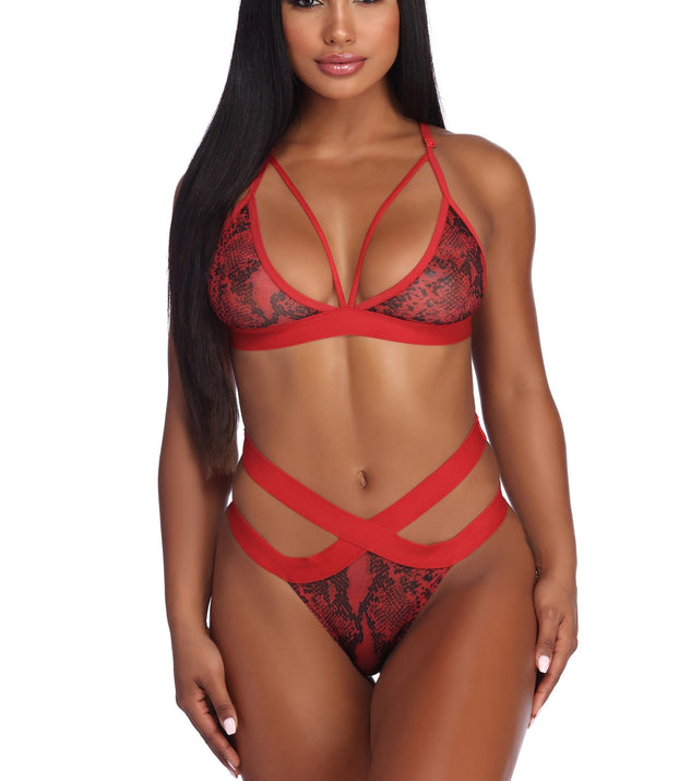 Tameless Taste Bralette And Panty Set is a trendy pick to create 2023 festival outfits, festival dresses, outfits for concerts or raves, and complete your best party outfits!