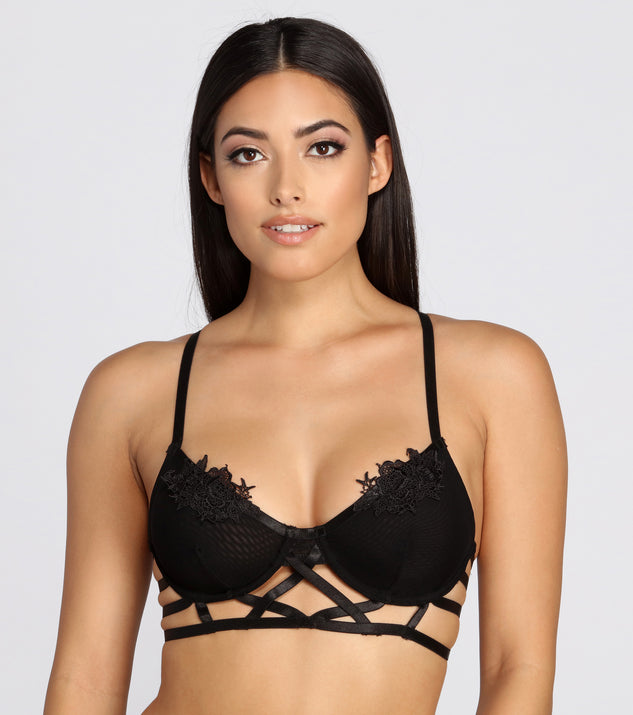 Floral Applique Strappy Bralette provides essential lift and support for creating your best summer outfits of the season for 2023!