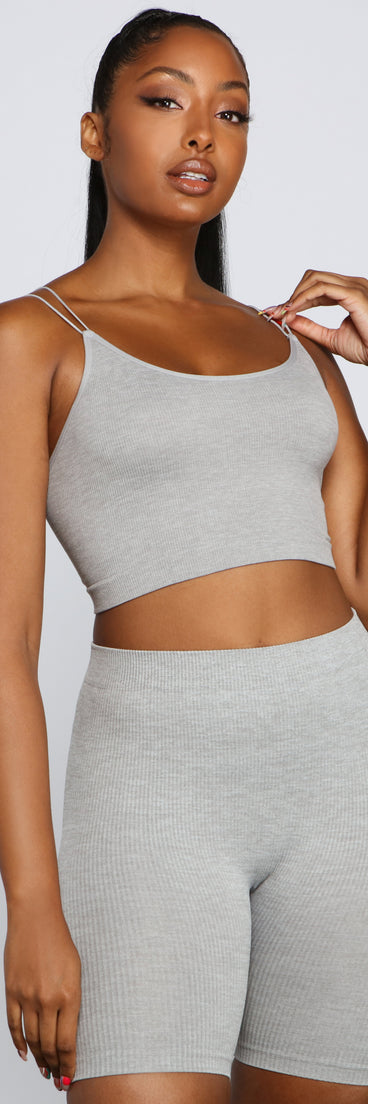 Elevated Basic Seamless Bralette provides essential lift and support for creating your best summer outfits of the season for 2023!