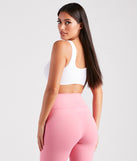 With fun and flirty details, Effortlessly On-Trend Seamless Tank Bra shows off your unique style for a trendy outfit for the summer season!