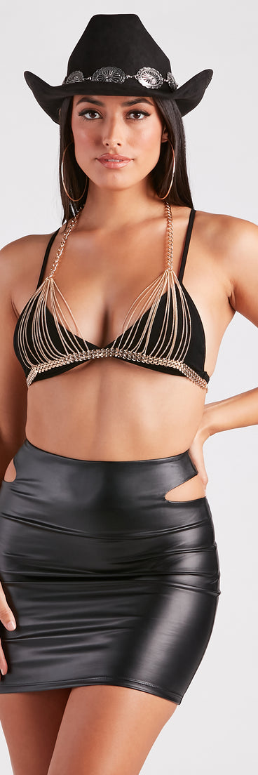 Turn It Up Triangle Chain Bra is a fire pick to create 2023 festival outfits, concert dresses, outfits for raves, or to complete your best party outfits or clubwear!
