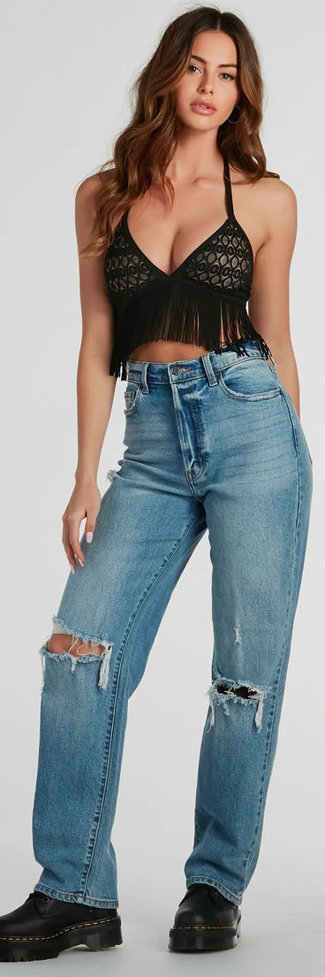 With fun and flirty details, the Valley Girl Triangle Crochet Fringe Halter Bra shows off your unique style for a trendy outfit for summer!