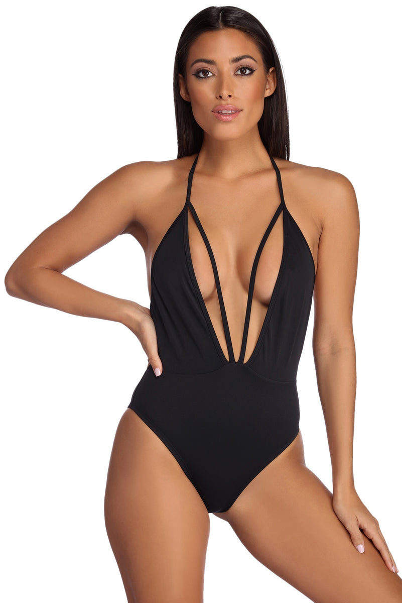 Cupshe Women's One Piece Swimsuit Cutout Scallop Trim Bathing Suit