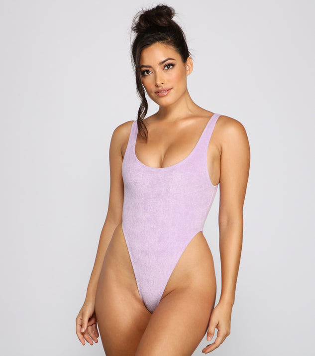 Trendy Stunner One-Piece Swimsuit