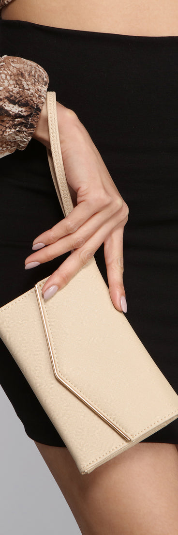 Instant Success Faux Leather Cross-body Purse